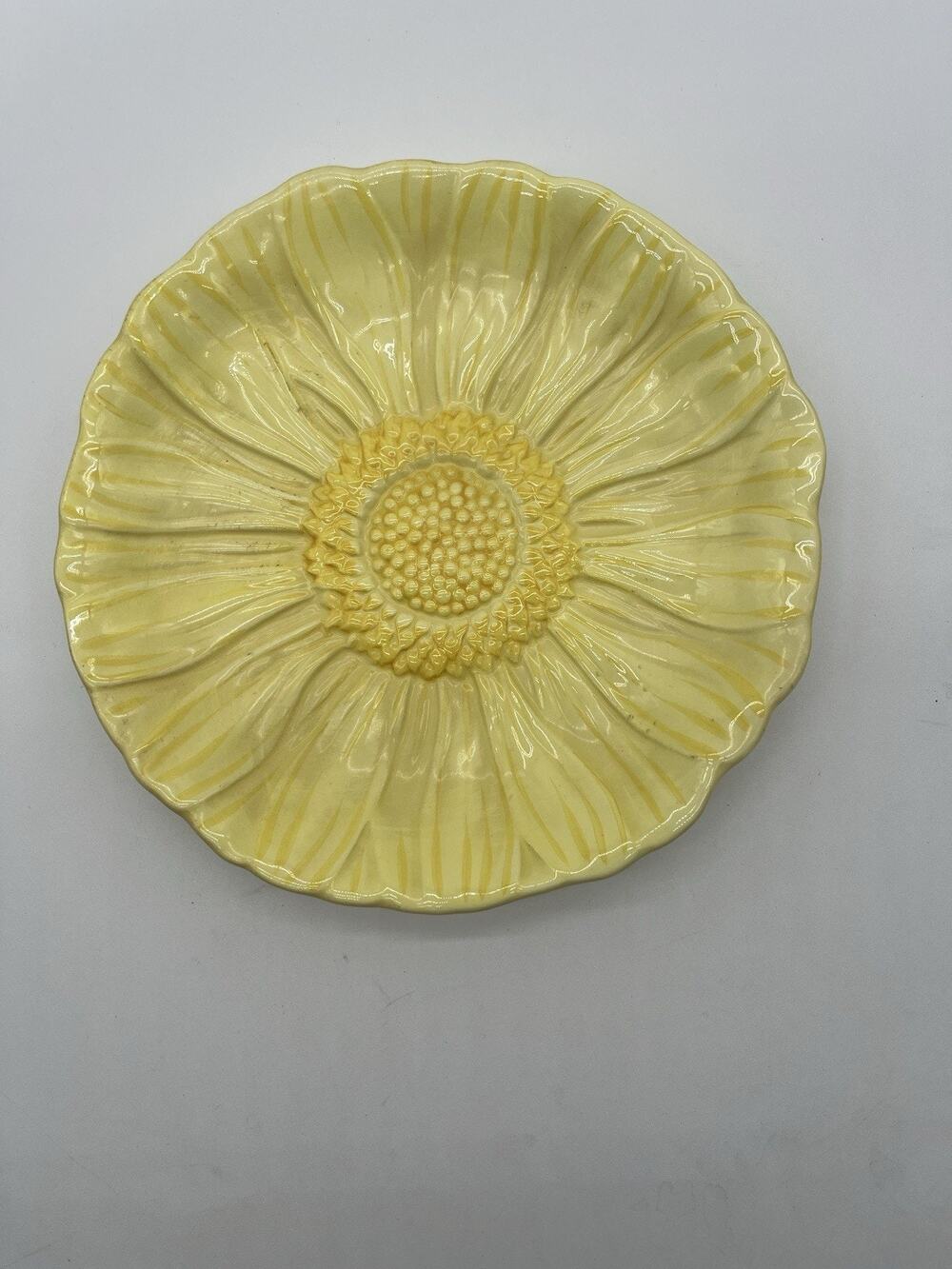 Fresh Decor Yellow Floral Ceramic Serving Bowl Plate Daisy Sunflower 9”